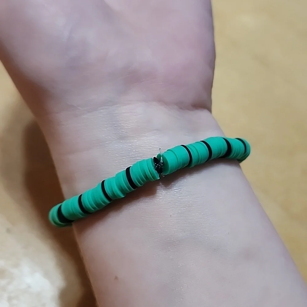 Sold! Handmade Super Hero Clay Bead Braclet Bundle ๐ซ - Picture 6 of 10